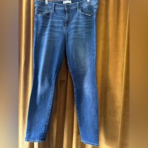 Gap True Skinny Jeans - Mid Rise - Medium Indigo